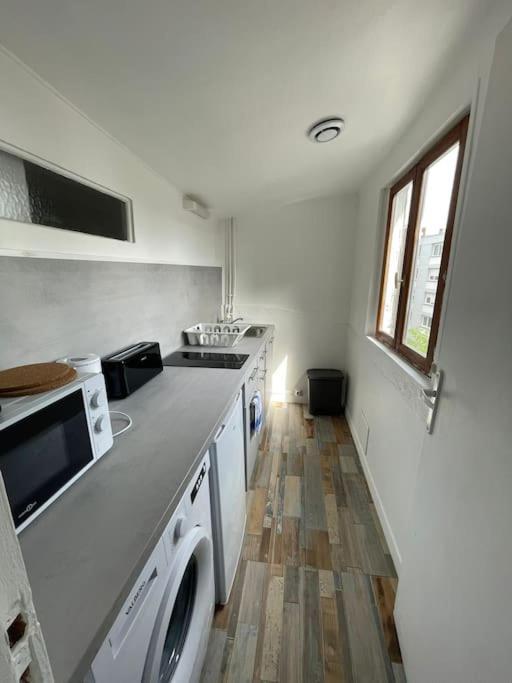 Appart Chu Rouen Lapeche Topskyhome Екстер'єр фото